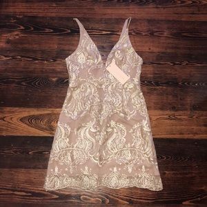 Nude floral mini dress- brand new!